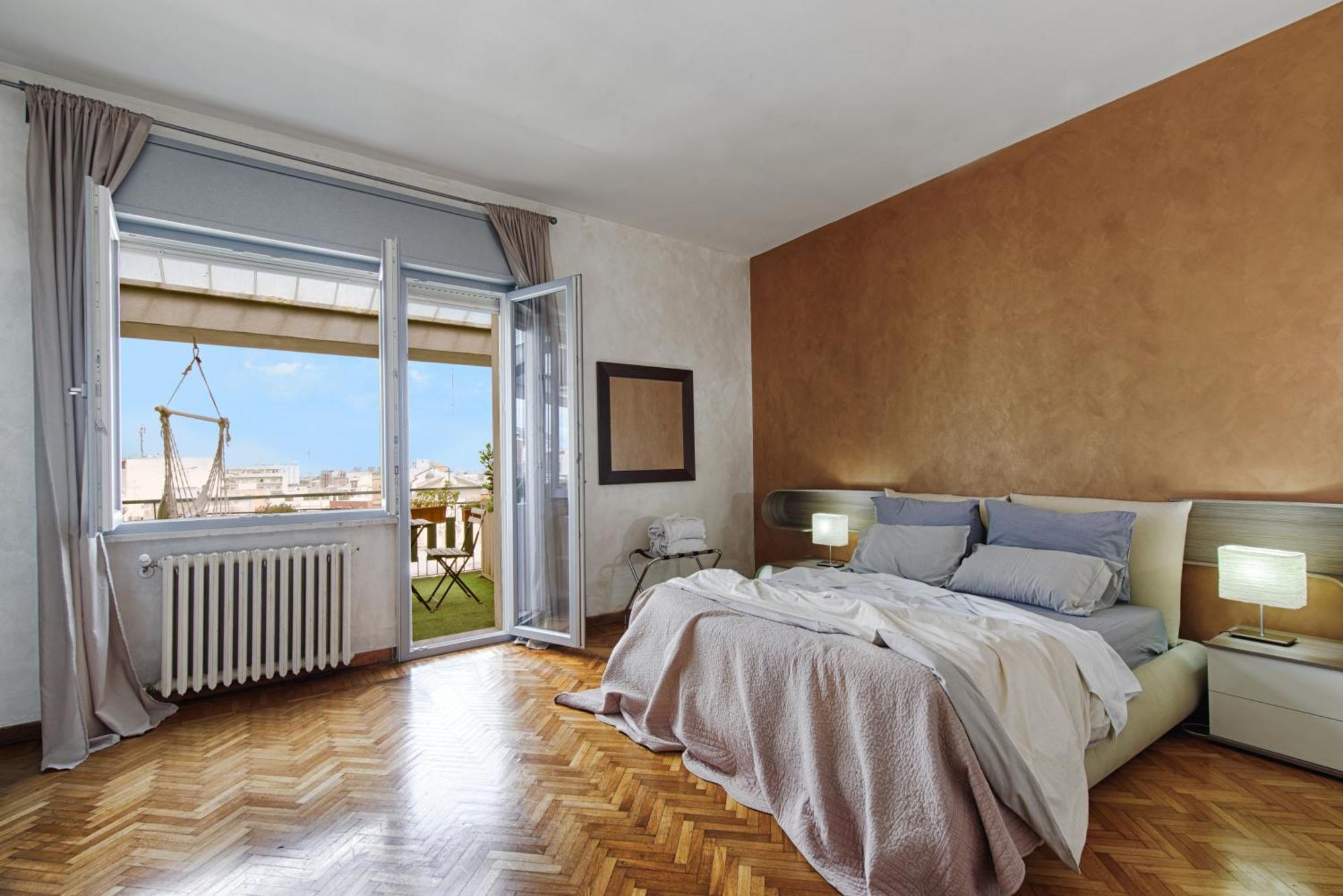 Penthouse Station Luxury Apts Le Dimore Бриндизи Экстерьер фото